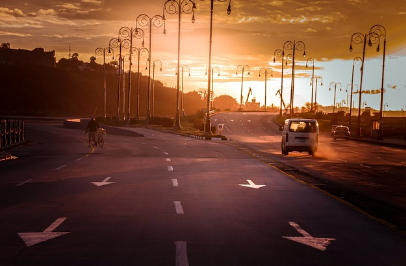 海外纯电豪华轿车性能评测深度解析